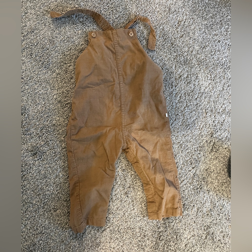 Baby gap corduroy overalls 12-18 month